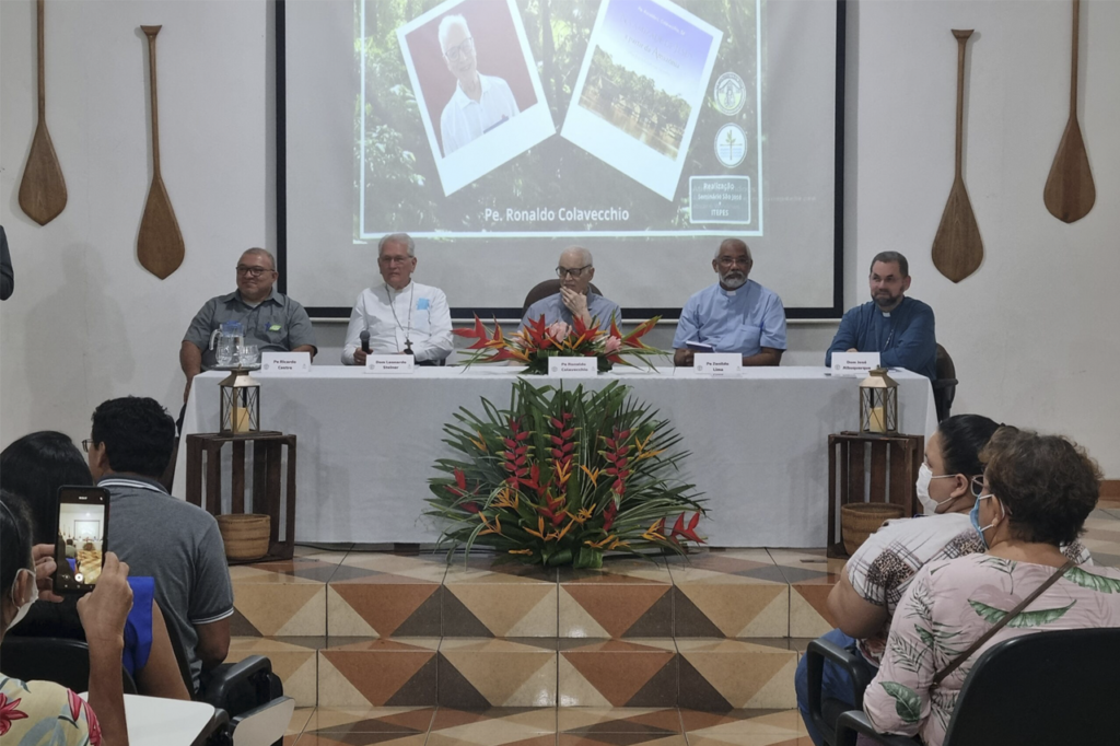 Pe. Ronaldo Colavecchio, SJ: Um homem simples que fez sua opção pelo Reino de Deus