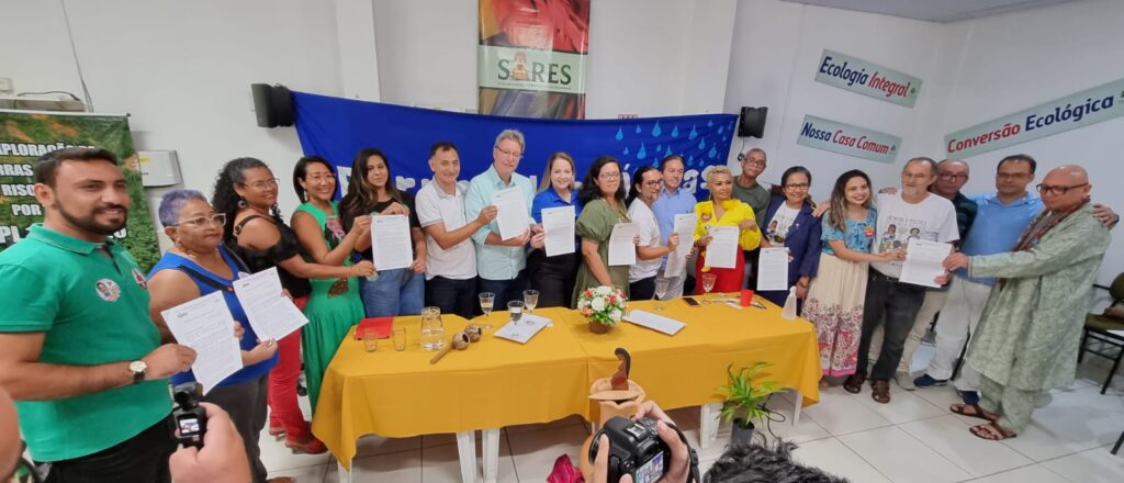 Eleições 2022: Fórum das Águas entrega Carta Compromisso a candidatos (as) do Amazonas