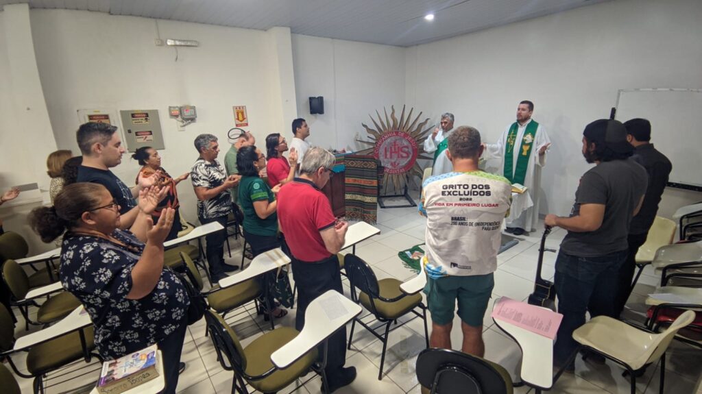Sies Manaus inicia ano com noite de espiritualidade e posse da nova coordenação