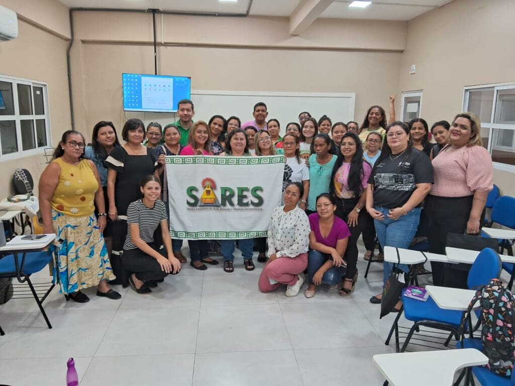 Sares realiza curso de Polinizadores de Ecologia Integral em universidade de Manaus