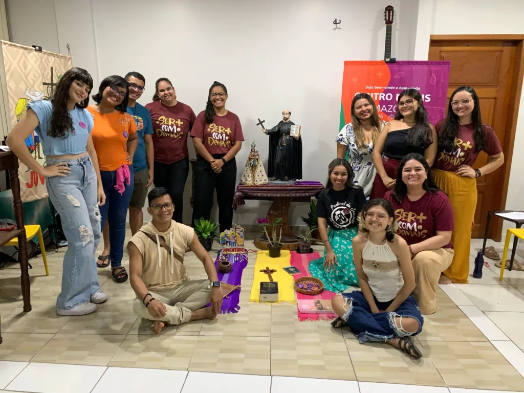 CMA celebra dia internacional da mulher com ofício divino da juventude