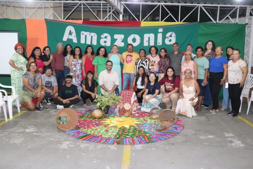 Sares e SJMR celebram anos de missão em Manaus