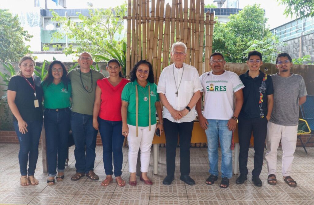 Sares dialoga com Cardeal Leonardo Steiner em comunhão com a missão amazônica