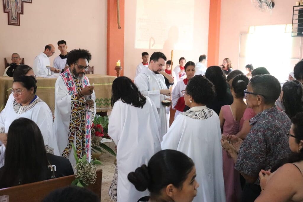 Área Missionária Santa Margarida de Cortona celebra transição pastoral em Manaus